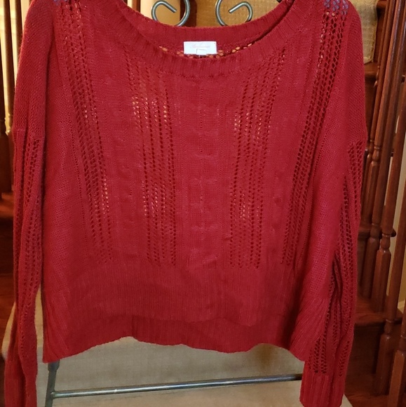 Sweaters - Knitted sweater